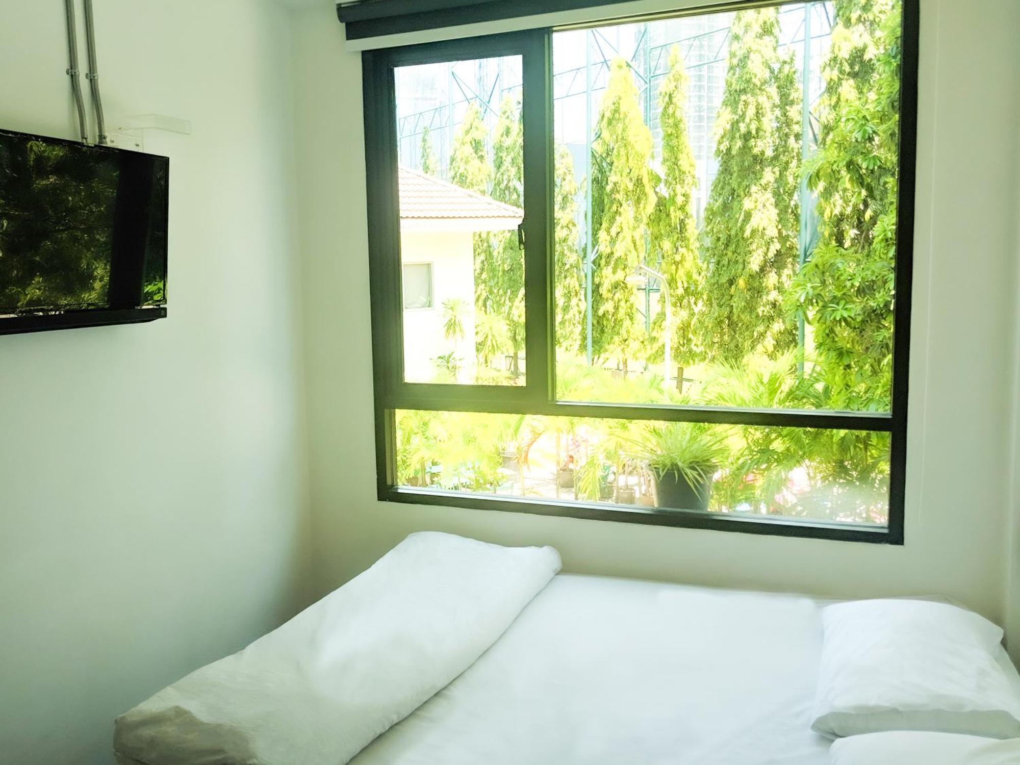 Holy Sheet Hostel Бангкок Екстер'єр фото