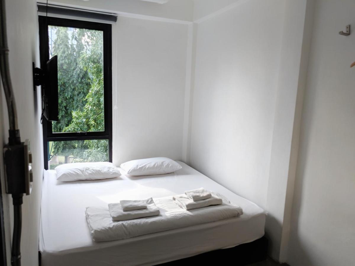 Holy Sheet Hostel Бангкок Екстер'єр фото